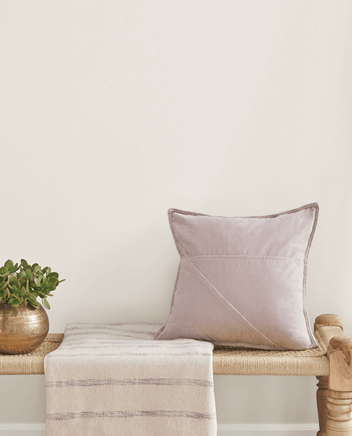 Toque White SW 7003 | White Paint Colors | Sherwin-Williams