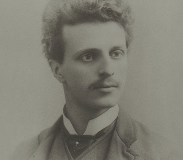 Percy Neyman in chemistry lab photo